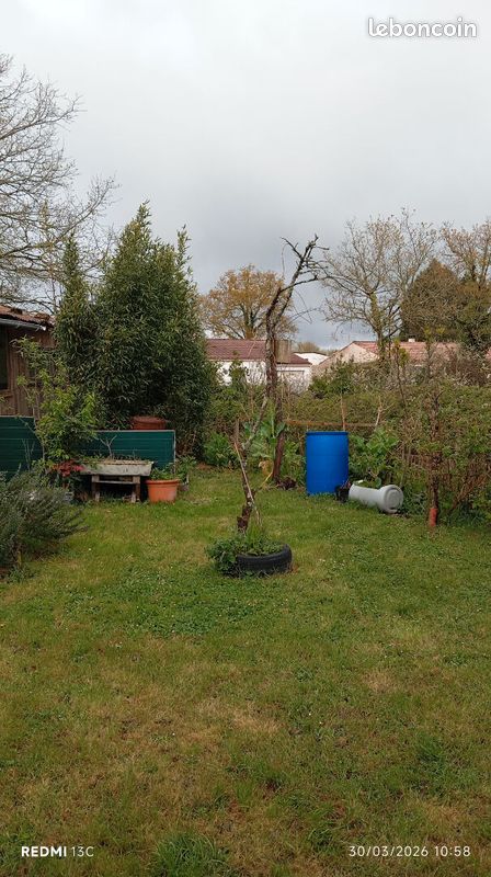 Terrain 346 m² SAINT ETIENNE DE MER MORTE (image 1)