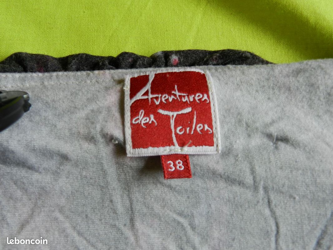 Robe "Aventure des Toiles" taille 38 (image 5)