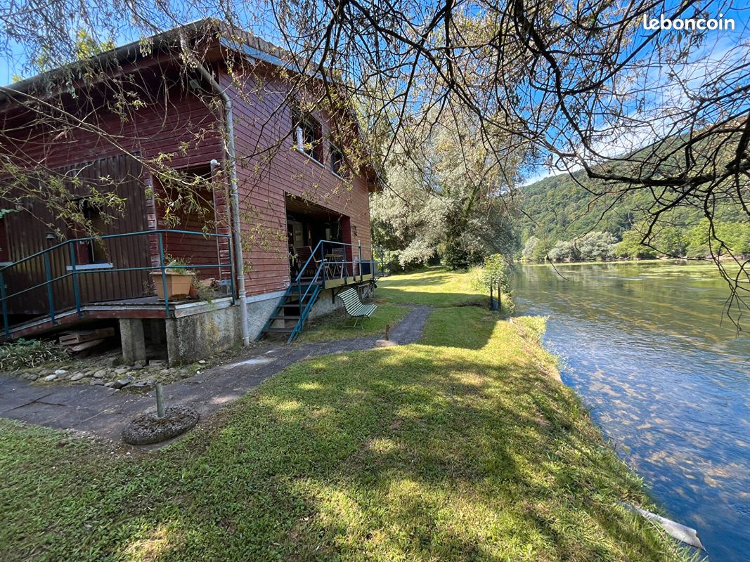 Maison 4 pièces 80 m² · à Chenecey-Buillon · 80 m² · 397 000 €