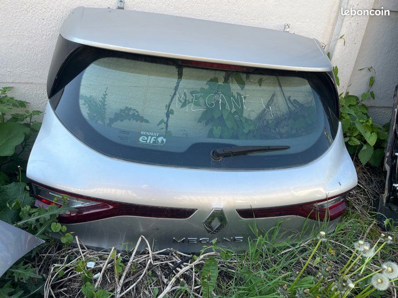 Coffre / Hayon Renault Megane 4 Megane IV (image 1)