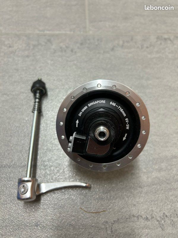 Moyeu Dynamo Shimano DH-3D37 - Pour éclairage Vélo - Occasion