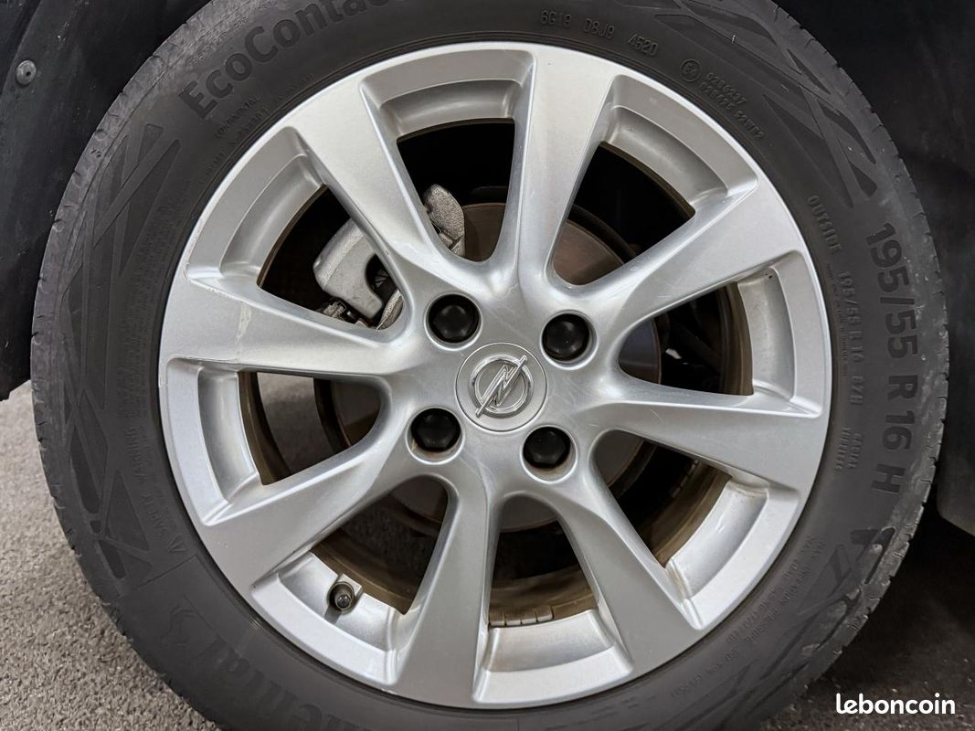 Opel corsa 1.2 t 100 elegance (image 24)