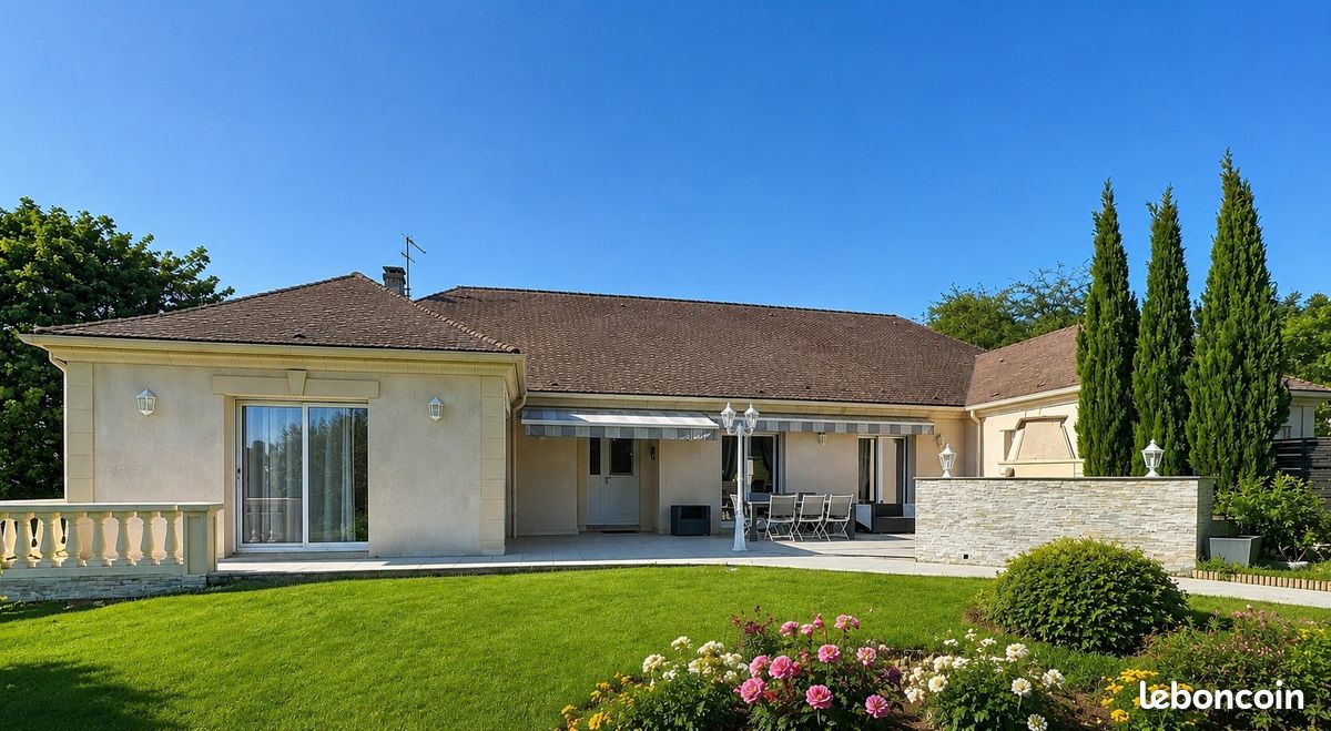 Maison 6 pièces 250 m² · à Itteville · 250 m² · 598 000 €