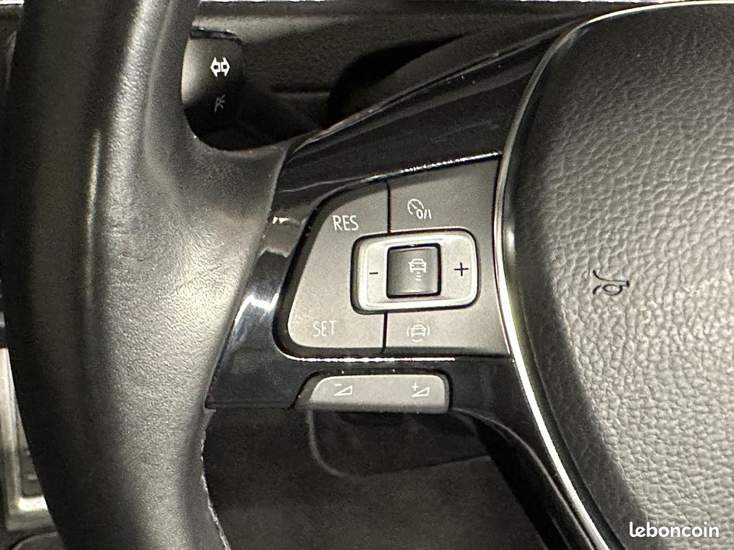 VOLKSWAGEN GOLF VII (2) 1.0 TSi 115 IQ.DRIVE BVM6 5P (image 22)