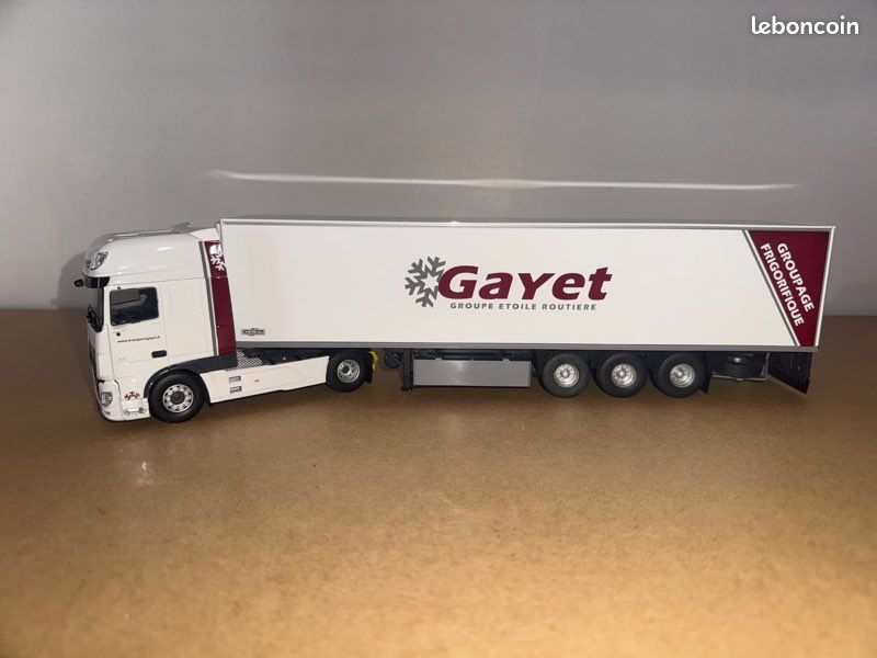 Eligor 1:87 Camion DAF XF Avec Remorque Giraud – Miniature Neuve, Emballage D'origine, Couleur Rouge