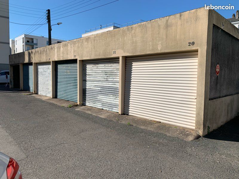 Garage 13,50m2 à 5 minutes de la gare · à Angers · 26 900 €