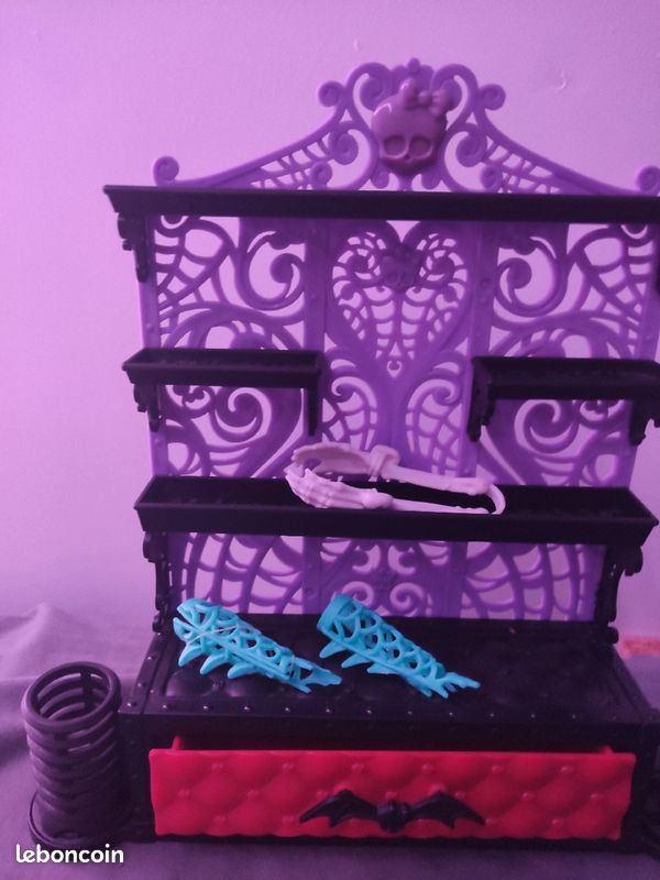 Monster High Creatmonster labo playset (image 2)