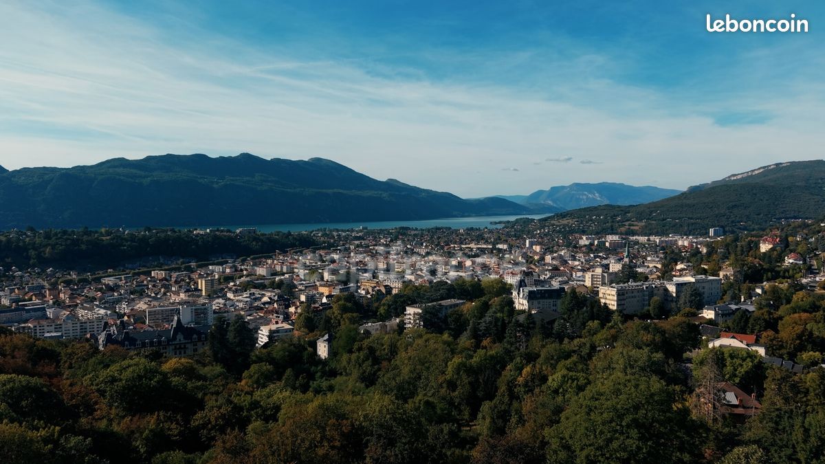 Maison 7 pièces 270 m² · à Aix-les-Bains · 270 m² · 1 390 000 €