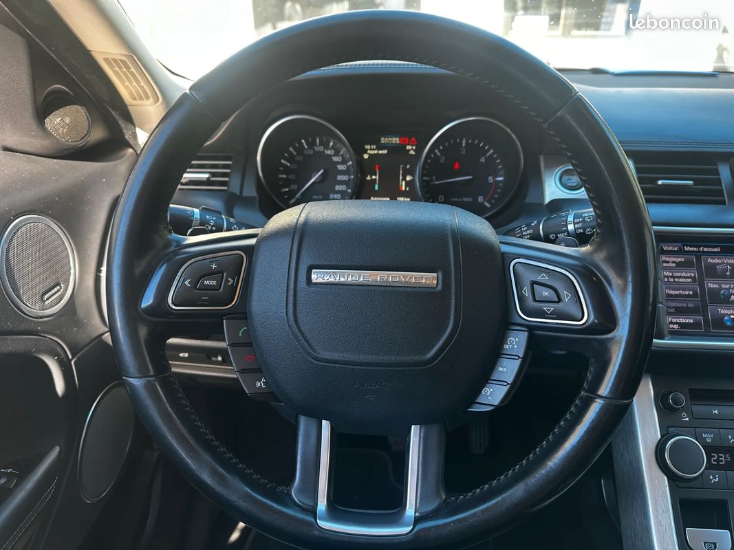 Range Rover Evoque 2.2 SD4 190ch Dynamic - SIÈGES ÉLECTRIQUE À MÉMOIRES - SONO MERIDIAN - CLIMATISATION AUTO (image 7)
