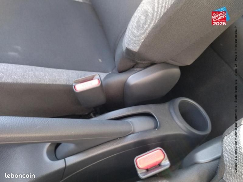 Toyota Aygo X 1.0 VVT-i 72ch Dynamic MY24 (image 28)