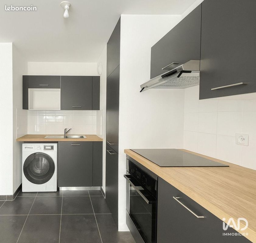 Appartement 3 pièce(s) 66 m²à louer Melun