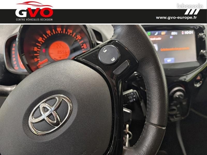 Toyota Aygo 1.0 VVT-i 69ch x-play 5p (image 10)