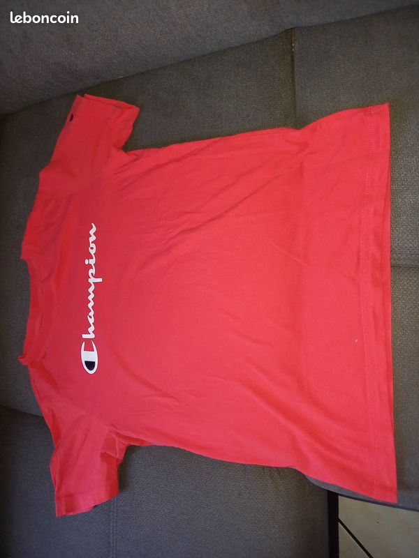 Tee shirt CHAMPION 12 ans (image 1)