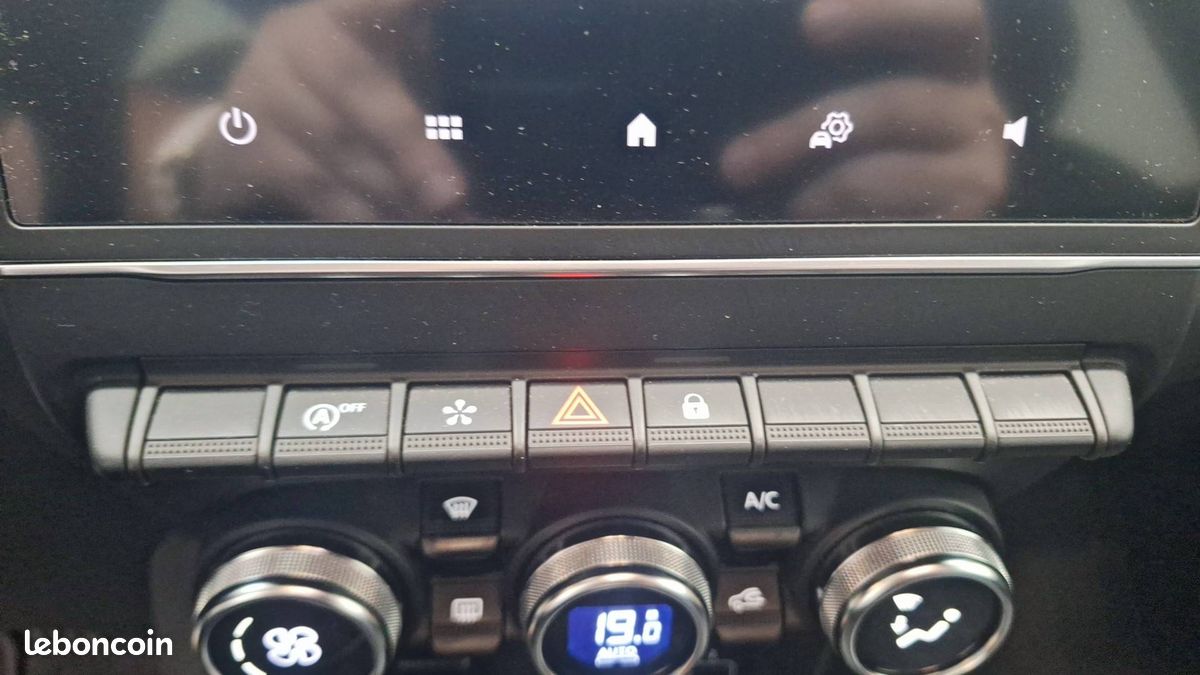 Renault captur tce 140 21 intens (image 26)