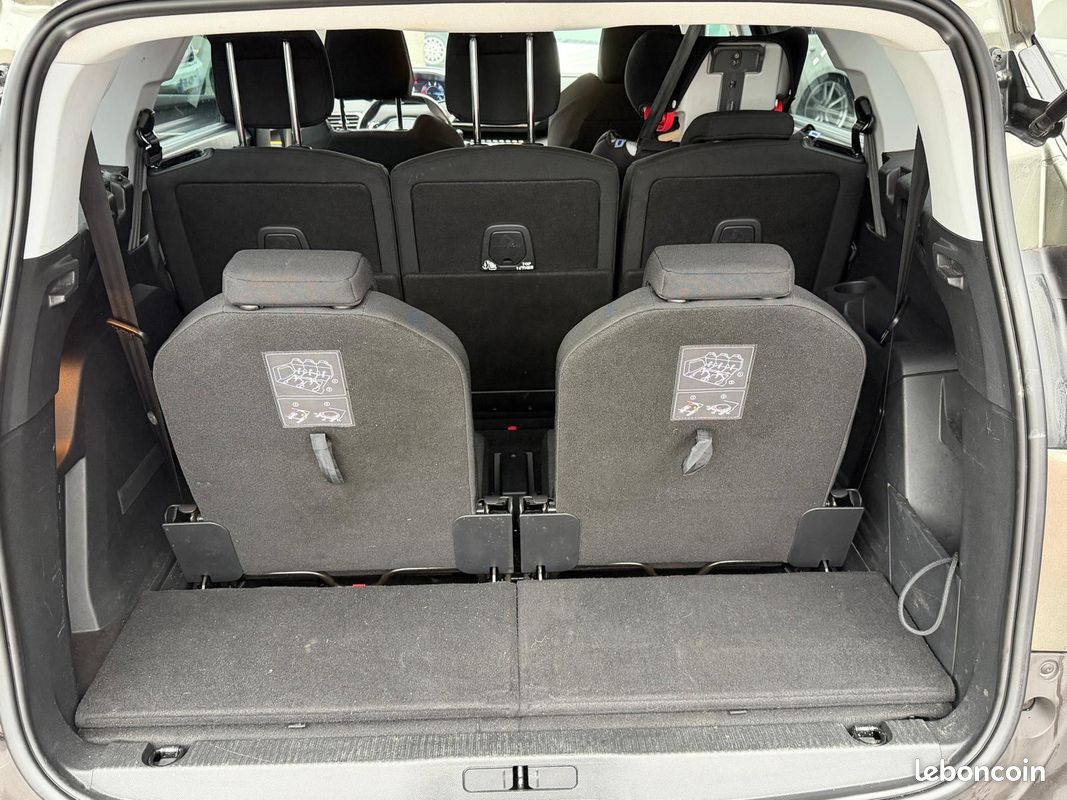 Peugeot 5008 Active Business HDI 130cv EAT8 (image 19)