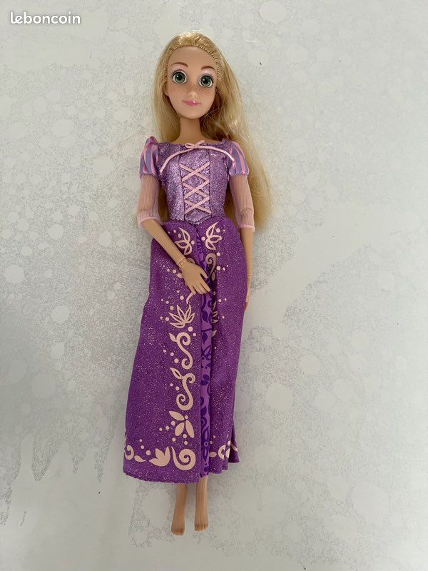 Barbie Raiponce Disney (image 1)