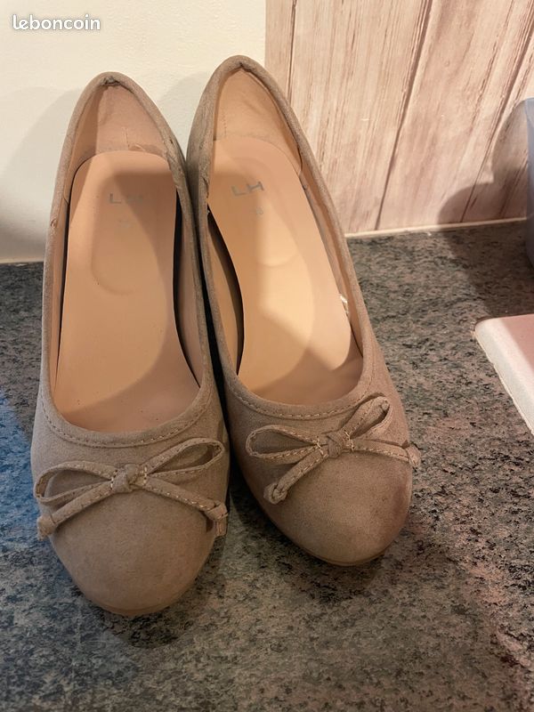 Chaussure à talon (image 3)