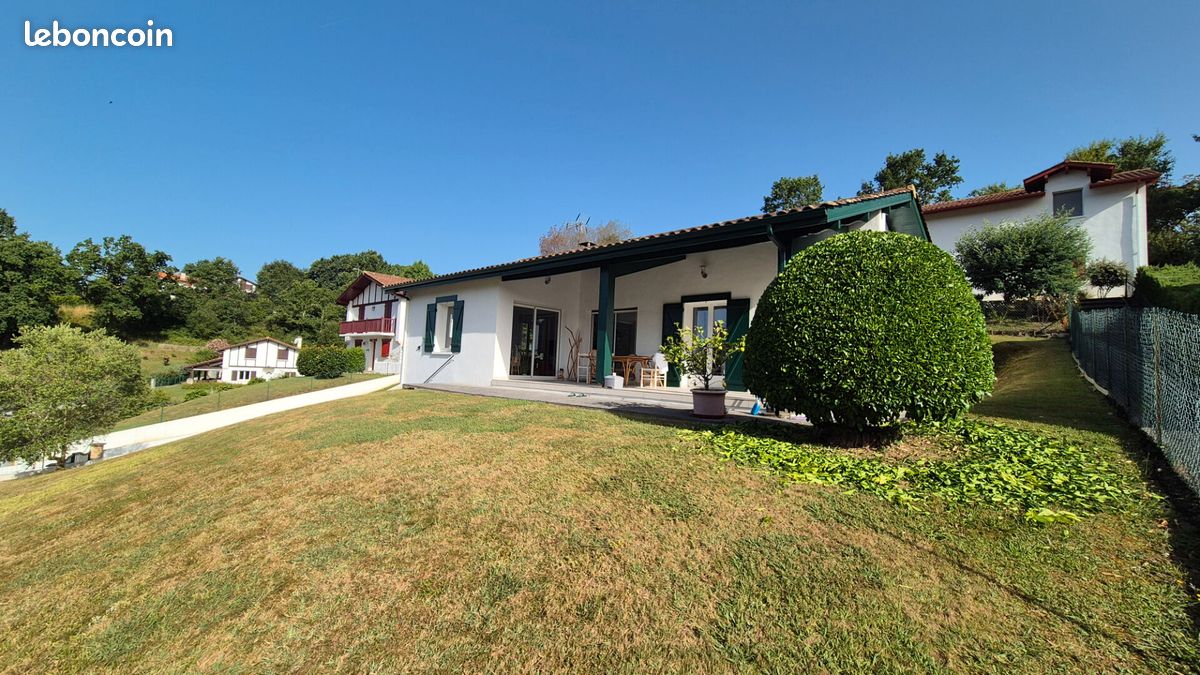 Maison 4 pièces 90 m² · à Saint-Pée-sur-Nivelle · 90 m² · 555 000 €