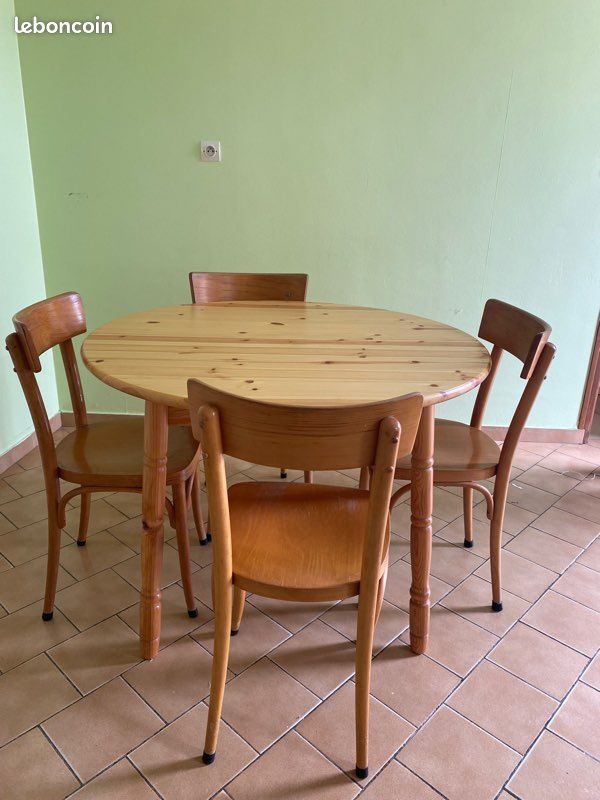 Buffet et table chaises en pin (image 2)