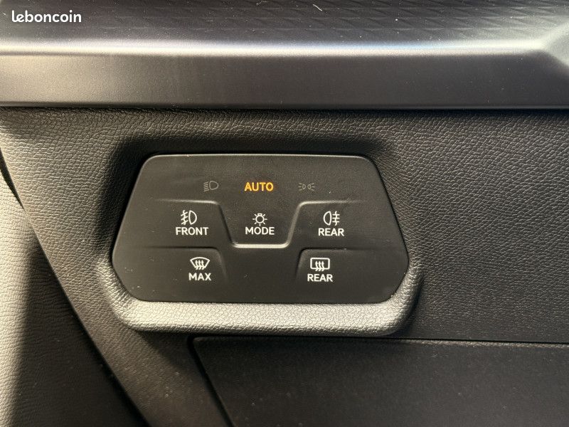 Cupra FORMENTOR 1.5 ETSI HYBRID 150CH V DSG7 (image 20)