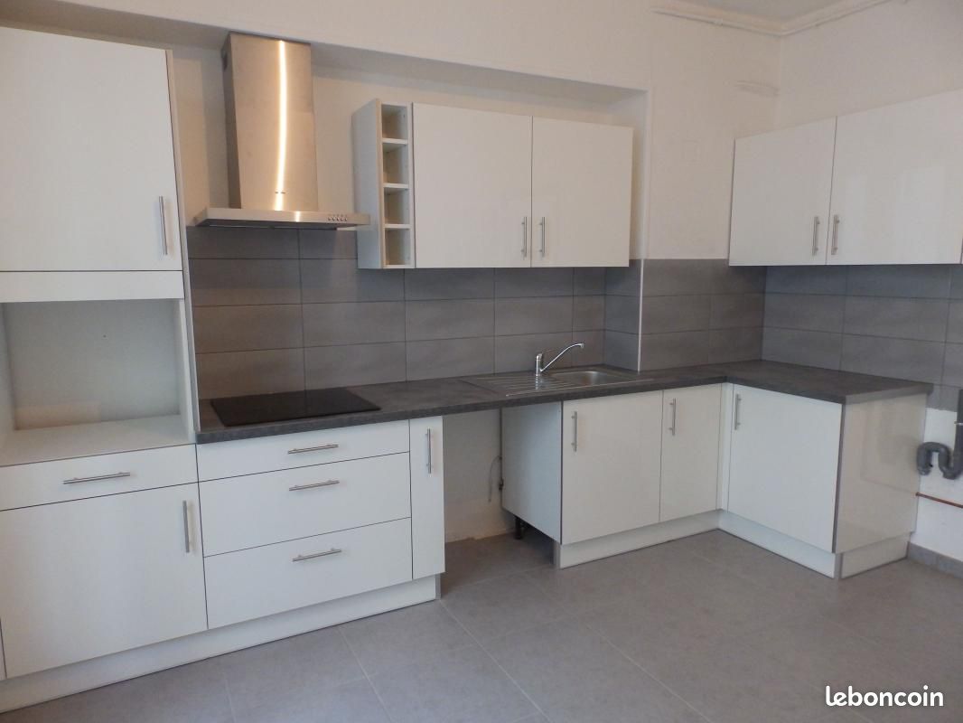 Appartement 4 pièces 92 m² · à Grenoble · 92 m² · 1 036 €/mois