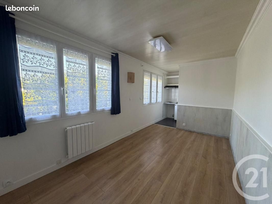 Appartement 1 pièce 15 m² · à Viry-Châtillon · 15 m² · 75 000 €