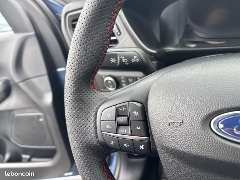 Ford Kuga 2.5 Duratec 190ch FHEV E85 ST-Line BVA (image 17)