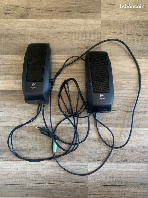 Enceintes ordinateur logitech (image 1)