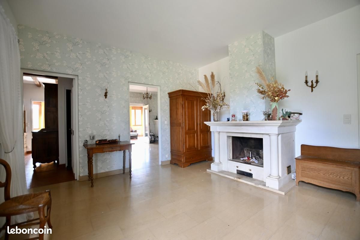 Maison 8 pièces 150 m² Ventes immobilières