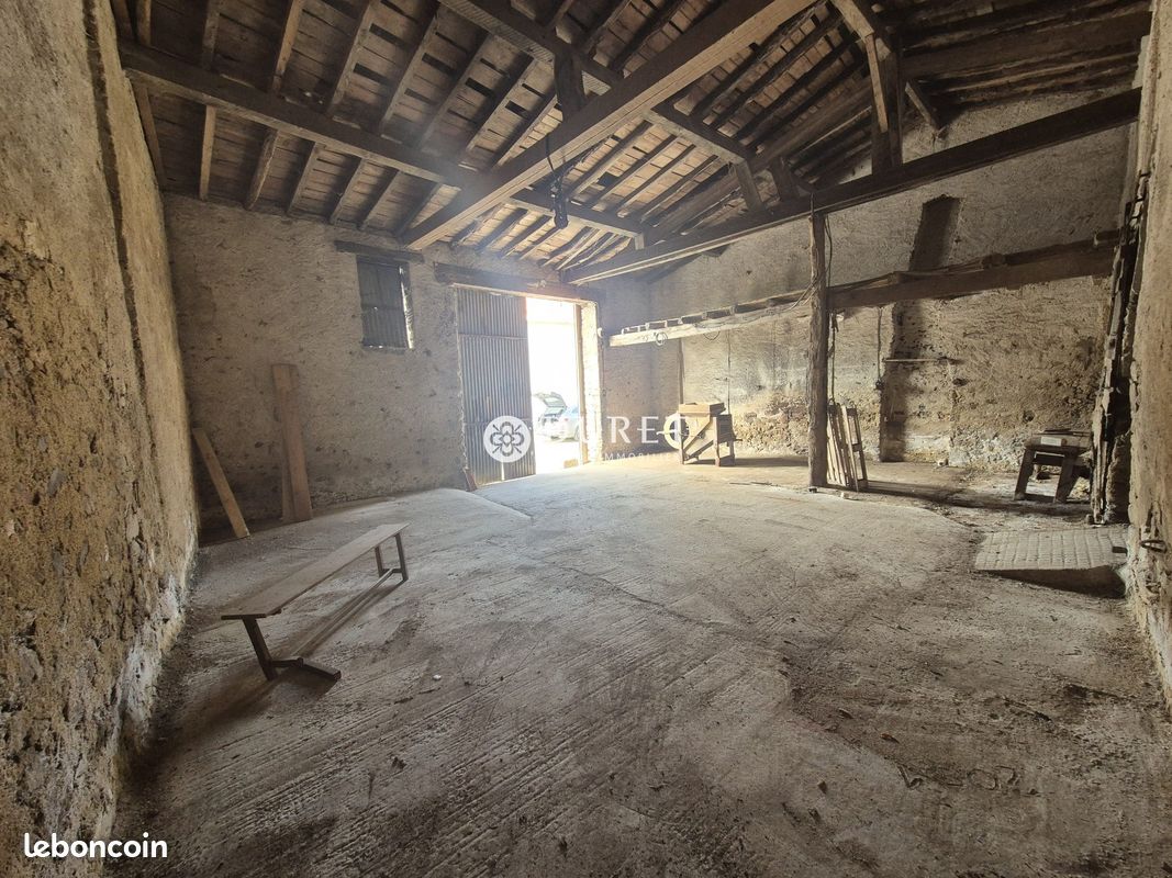 Maison 2 pièces 168 m² · à Cugand-la-Bernardière · 168 m² · 65 900 €