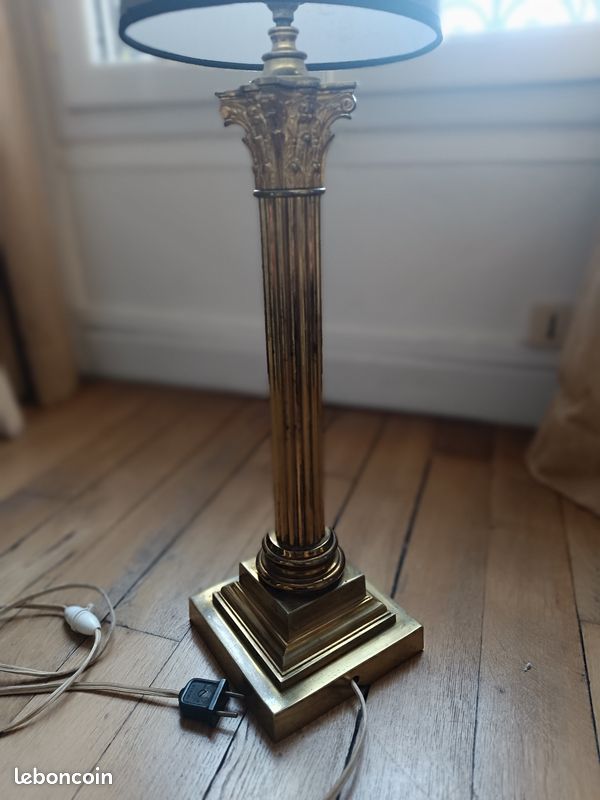 Lampe à Poser Vintage Années 60 – Blanc Motifs – 53 Cm – Neuve