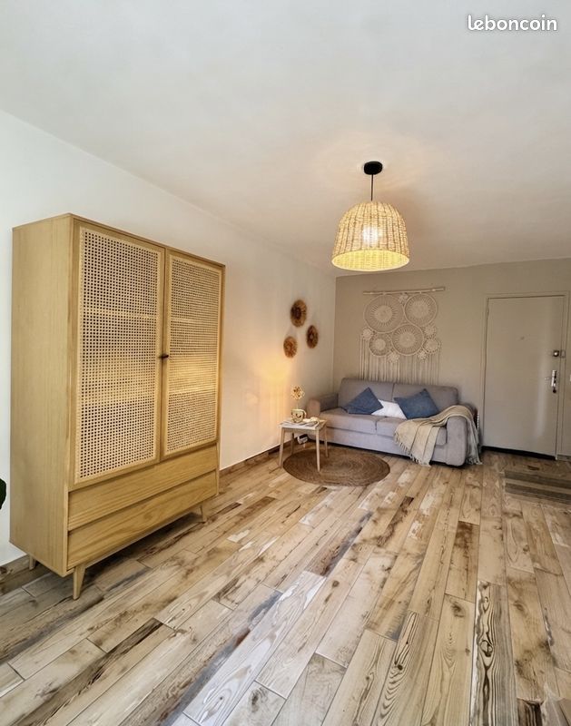 Appartement 1 pièce 31 m² · à Saint-Raphaël · 31 m² · 690 €/mois