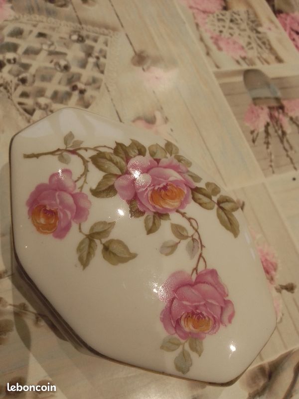 Boite à bijoux en porcelaine (image 2)