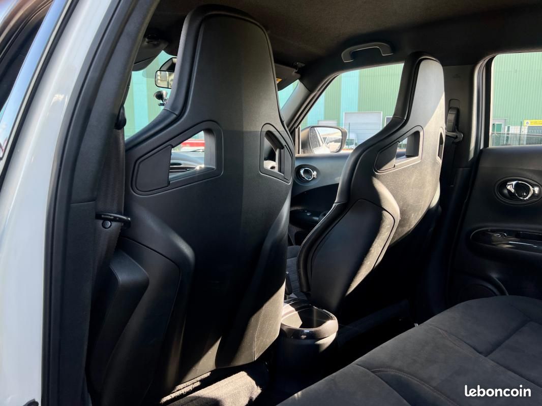 Nissan Juke Nismo RS 1.6 DIG-T 218 - FULL Options* Recaro* Parfait état (image 14)