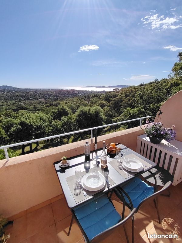 Appartement 2 pièces 28 m² · à Grimaud · 28 m² · 800 €/mois