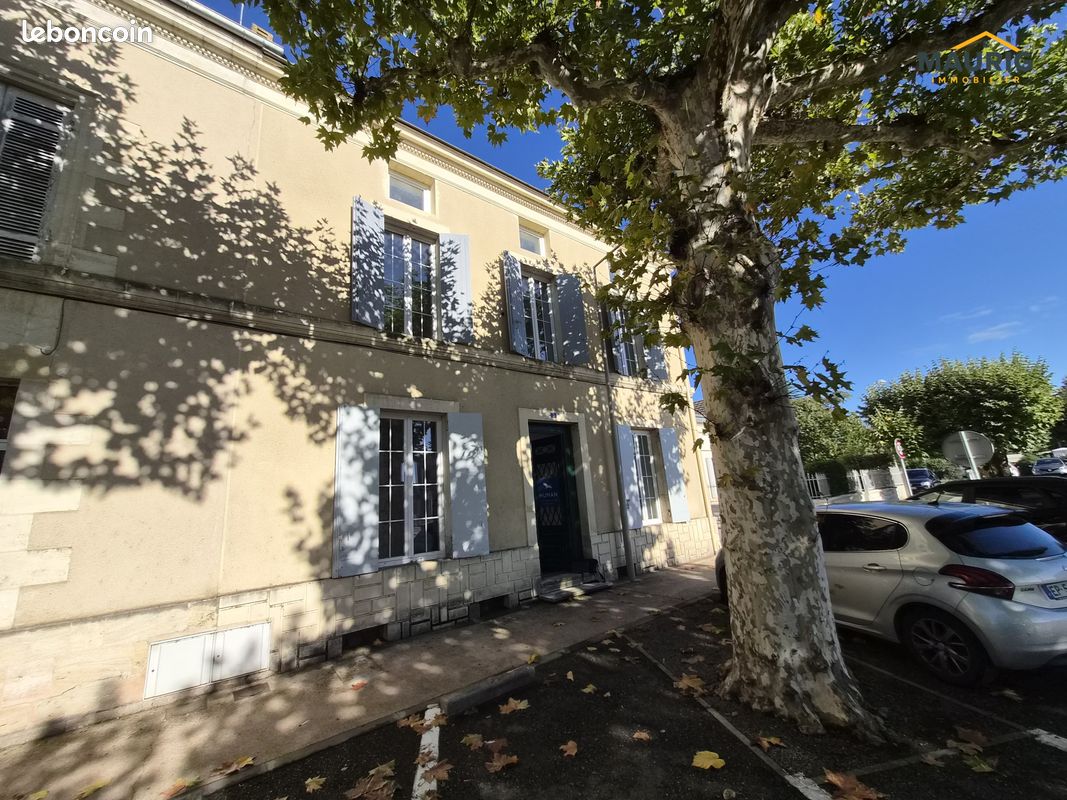 Appartement 3 pièces 56 m² · à Sainte-Bazeille · 56 m² · 70 000 €