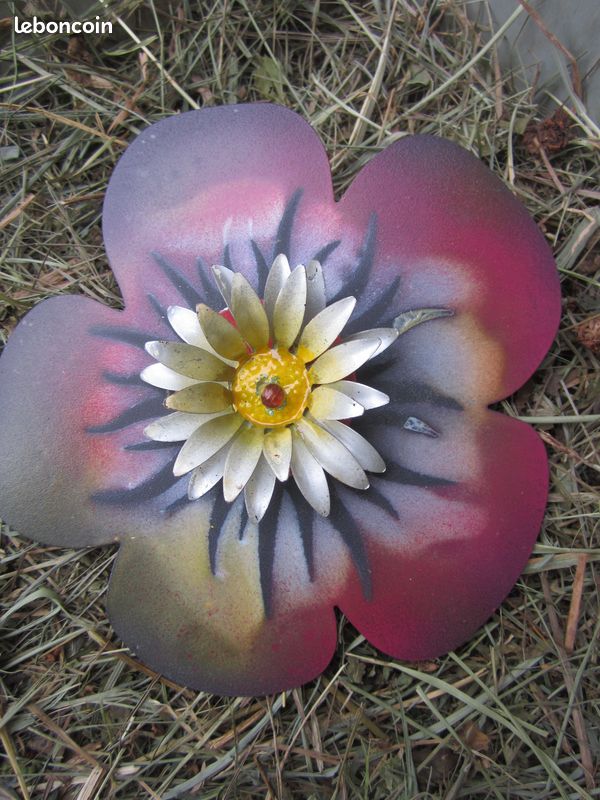 Effet Fleurs "les Grandes Corolles", Métal Création Artisanale, Pièce Unique Maison Jardin (image 6)