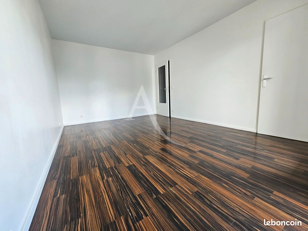 Appartement a louer - 1 pièce(s) - 25 m2 - Surfyn