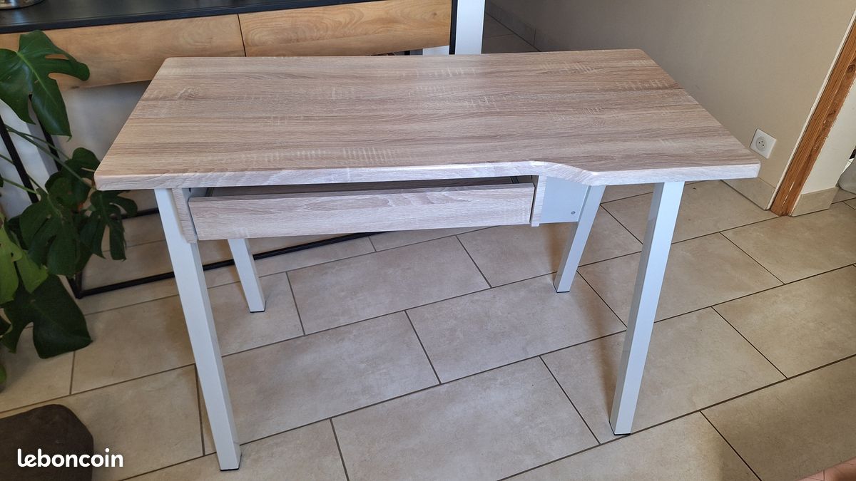 Bureau bois et métal blanc (image 1)