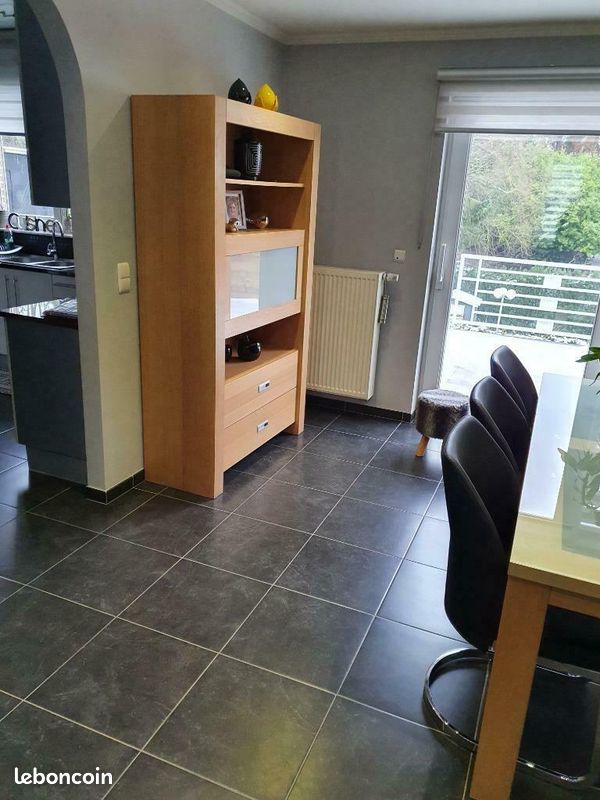 Salle a manger + CHAISES (image 2)