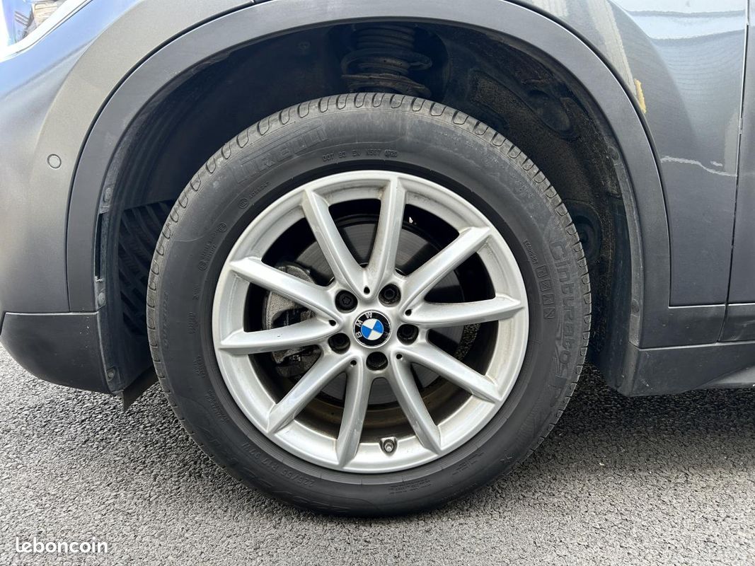 BMW X1 sDrive 18i BVA DKG F48 LOUNGE (image 11)
