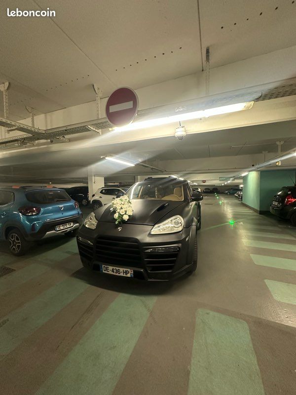 Porsche turbo s. Cayenne Magnum (image 10)