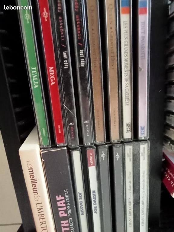 Lot CD avec meuble (image 10)