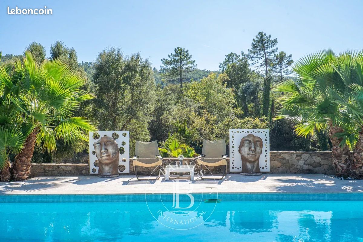 Maison 8 pièces 186 m² · au Muy · 186 m² · 1 750 000 €