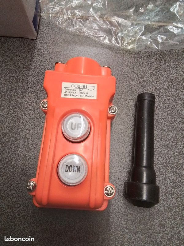 Boitier de commande avec boutons poussoirs pour palan ou grue - Neuf (image 3)