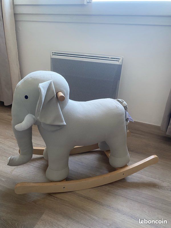 Éléphant à bascule (image 3)