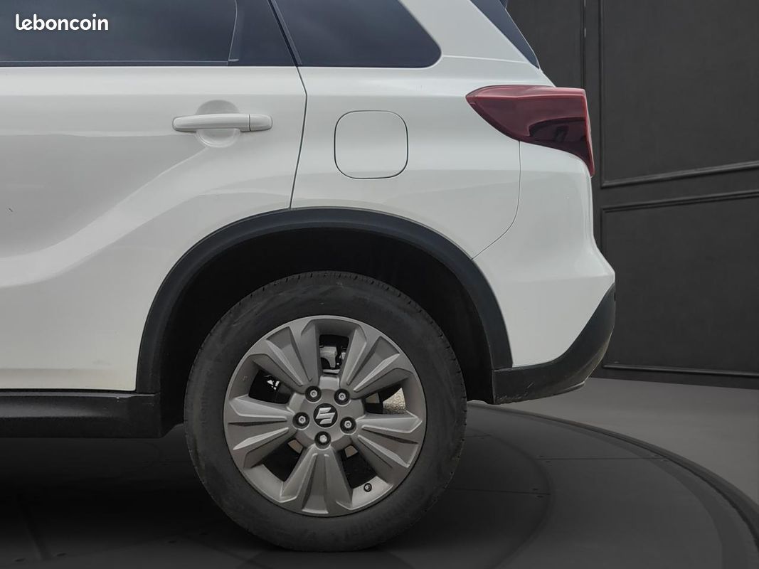 SUZUKI VITARA 1.4L MILD HYBRID PHASE 3 - 110cv - EN PARFAIT ETAT - ENTRETIEN SUZUKI - 1ère MAIN (image 22)