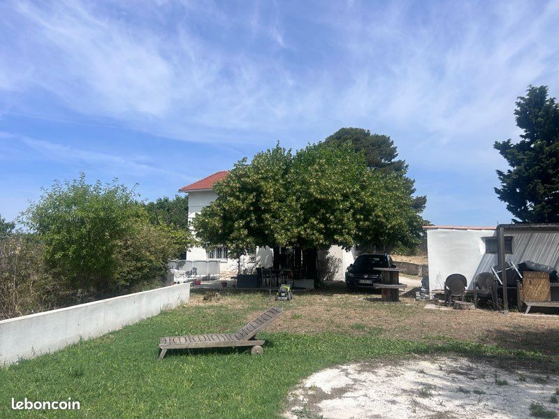 Maison 5 pièces 170 m² · à Marseille · 170 m² · 450 000 €