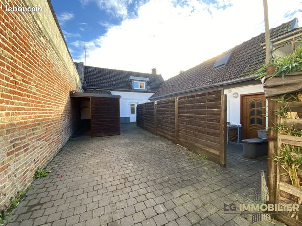 Immeuble 113 m² Salouël