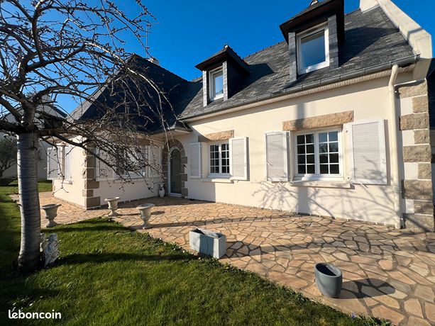 Propriété 9 pièces 154 m²